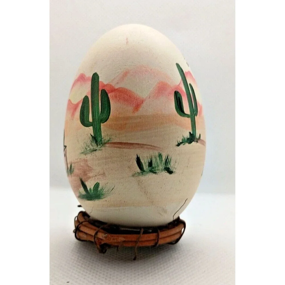 Las Vegas Egg Decoration Chips, Dice and Catus Reminder not to bet all your nest